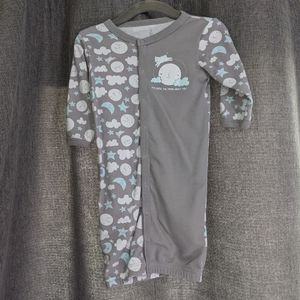 Baby gown/sleeper (bundle 4 for $10!)